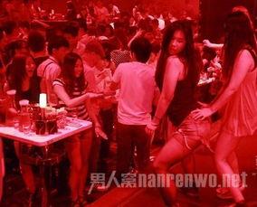 东莞酒吧大尺度视频,引发社会热议